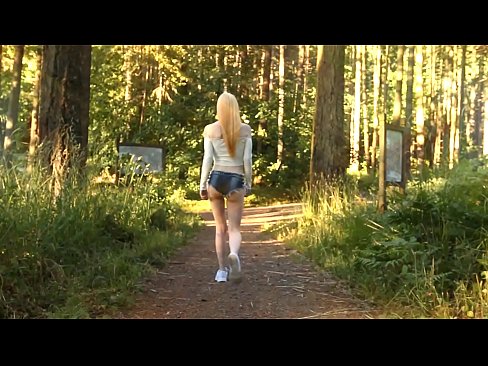 ❤️ Vakker kvinne beveger seg sakte, ikke nakenvideo ❤❌  Sex ved no.taxiklass.ru